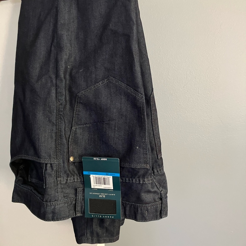 New Perry Ellis Slim Jeans